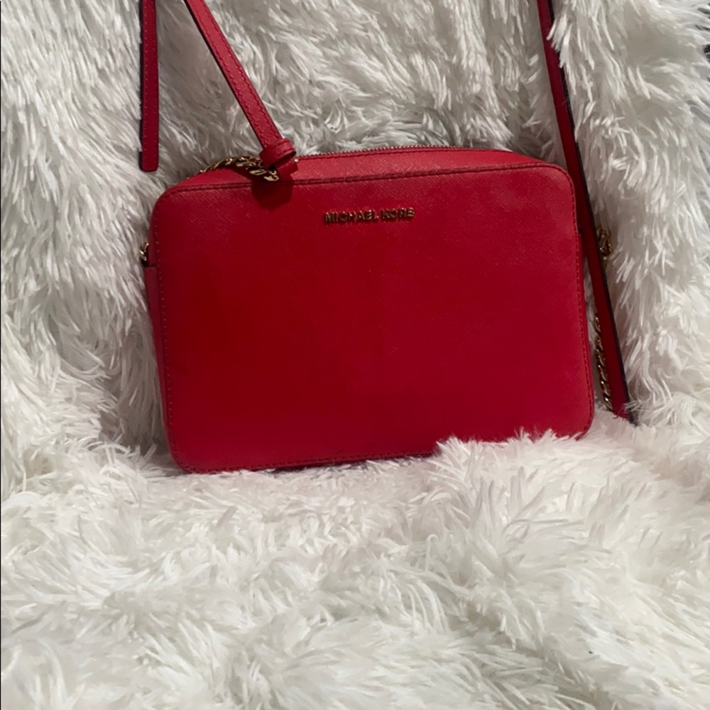 Michael Kors jet set large bag